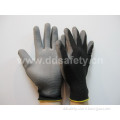 13 Gauge Black Nylon Liner. Knit Wrist Grey PU Coated on Palm and Finger (DPU118)